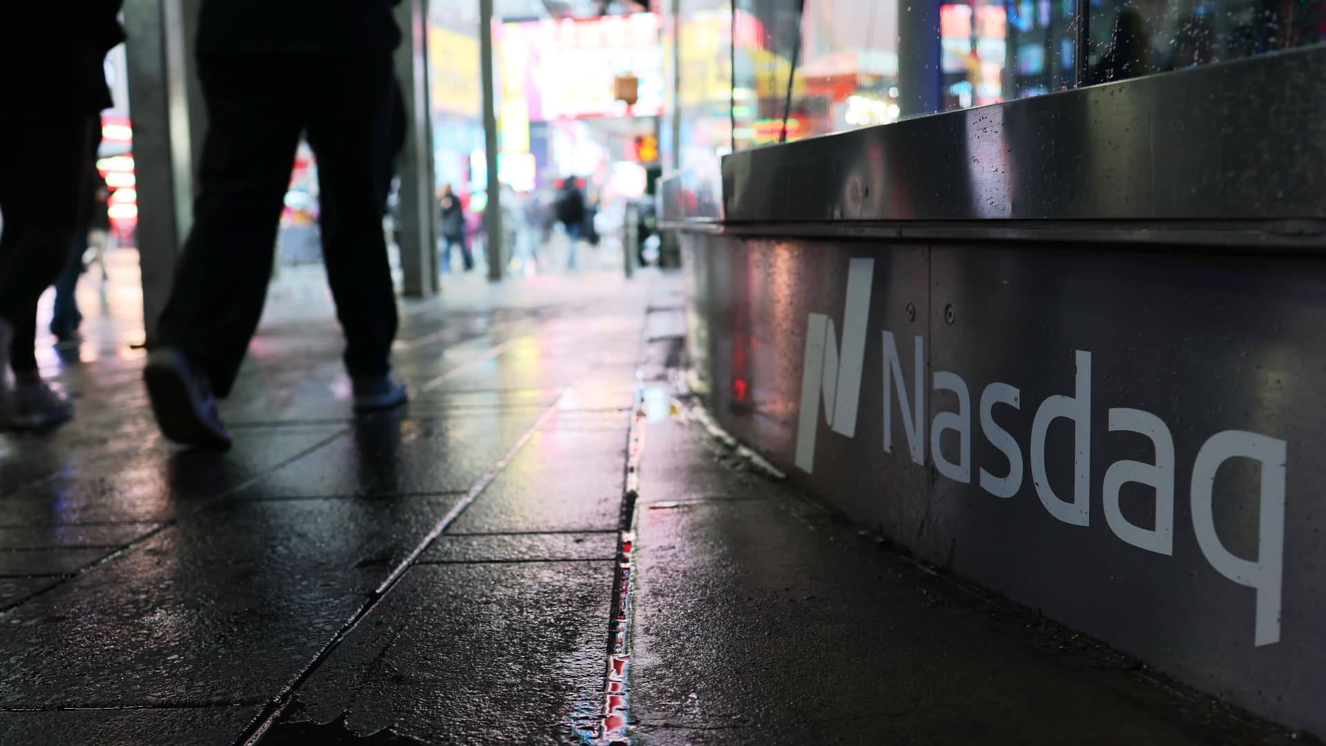 Nasdaq wants Chinese companies to pay $25 million per U.S. IPO