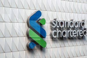 107325114-1698625752227-gettyimages-1615018934-HK_STANDARD_CHARTERED.jpeg