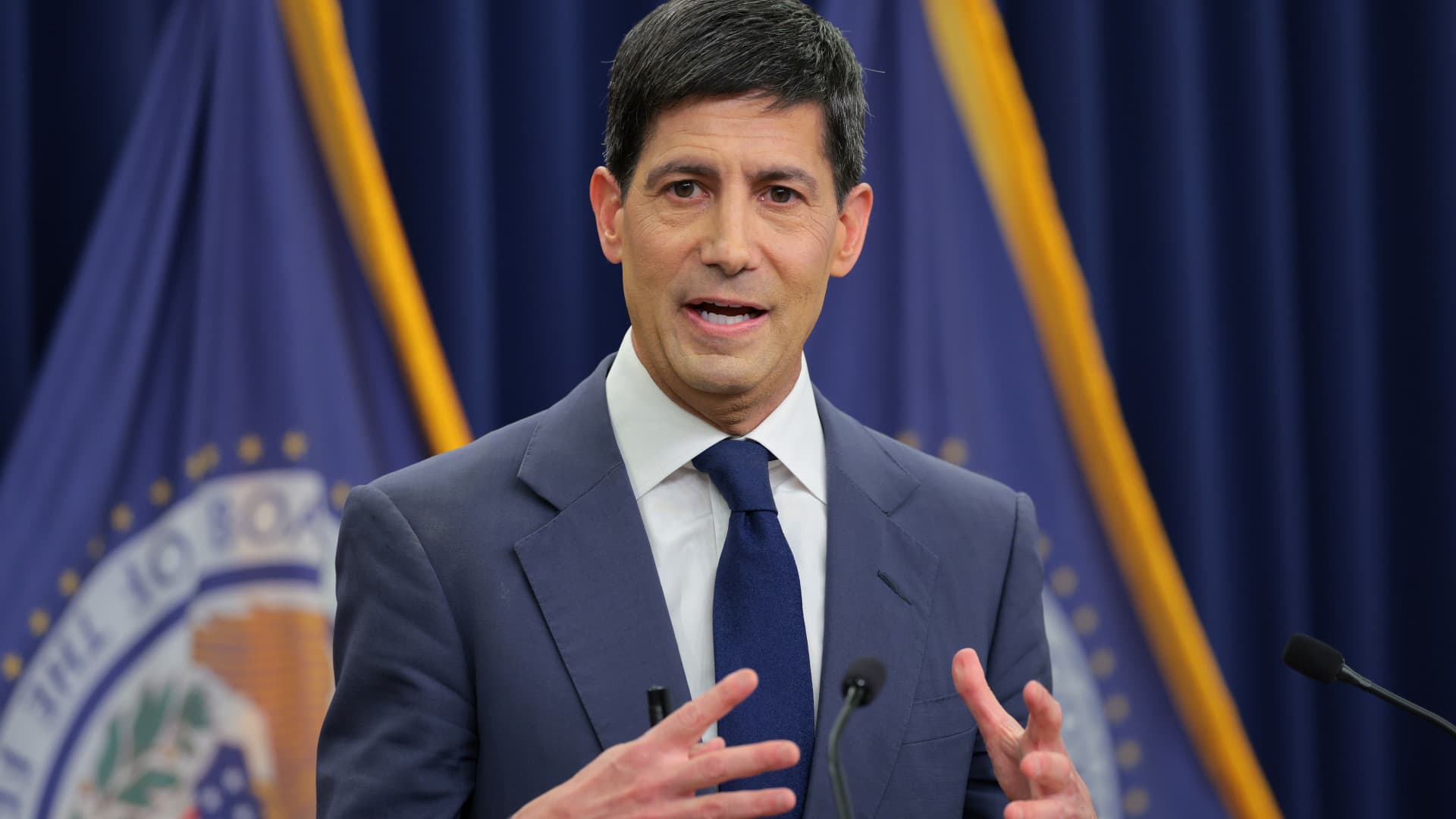 'Regime change but in a velvet glove': How Kevin Warsh has set out to remake the Fed