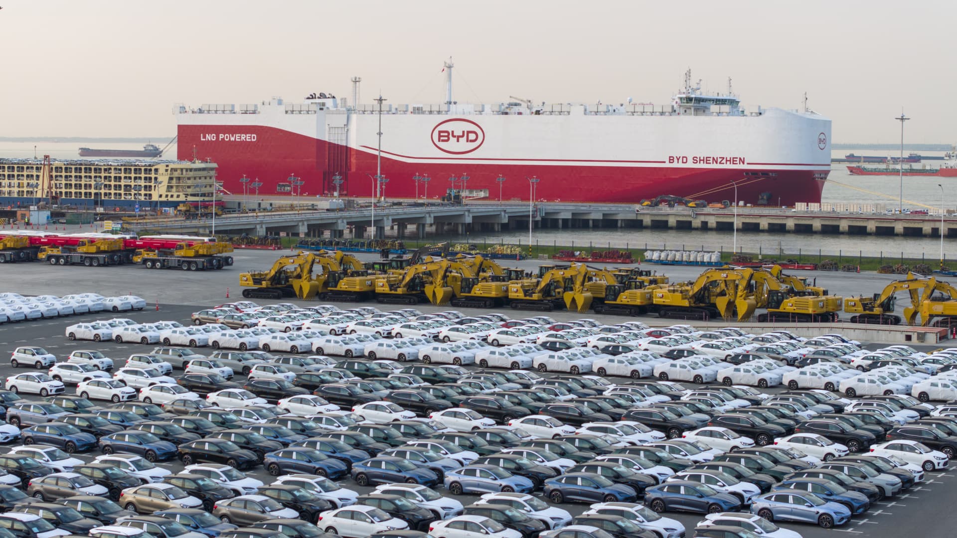 China's car market heads for worst year since 2021 as sales plunge 20%